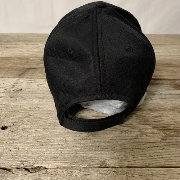 Niagara Falls Canada Baseball Cap Adult Adjustable Embroidered Black Red Hat - Picture 5 of 7